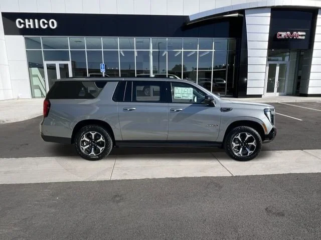 2026 GMC Yukon XL AT4 - Photo 8