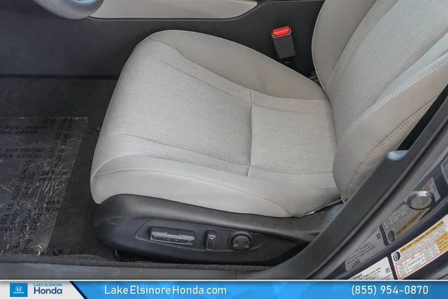 New 2026 Meteorite Gray Metallic Honda SE image 16