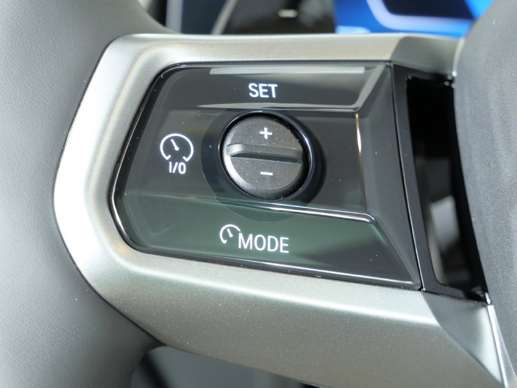 Used 2026 Vegas Red Metallic BMW 30 xDrive image 41