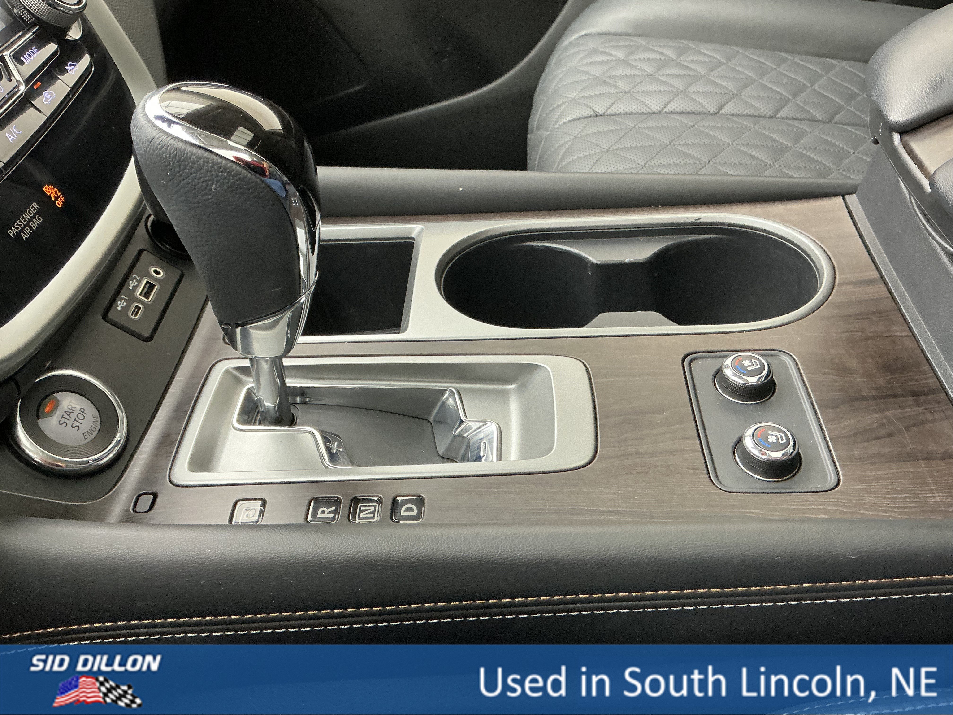 Used 2023 Pearl White Tricoat Nissan Platinum image 13