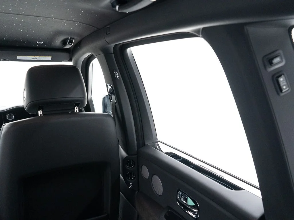 New 2027 Black Diamond Rolls-Royce  image 30