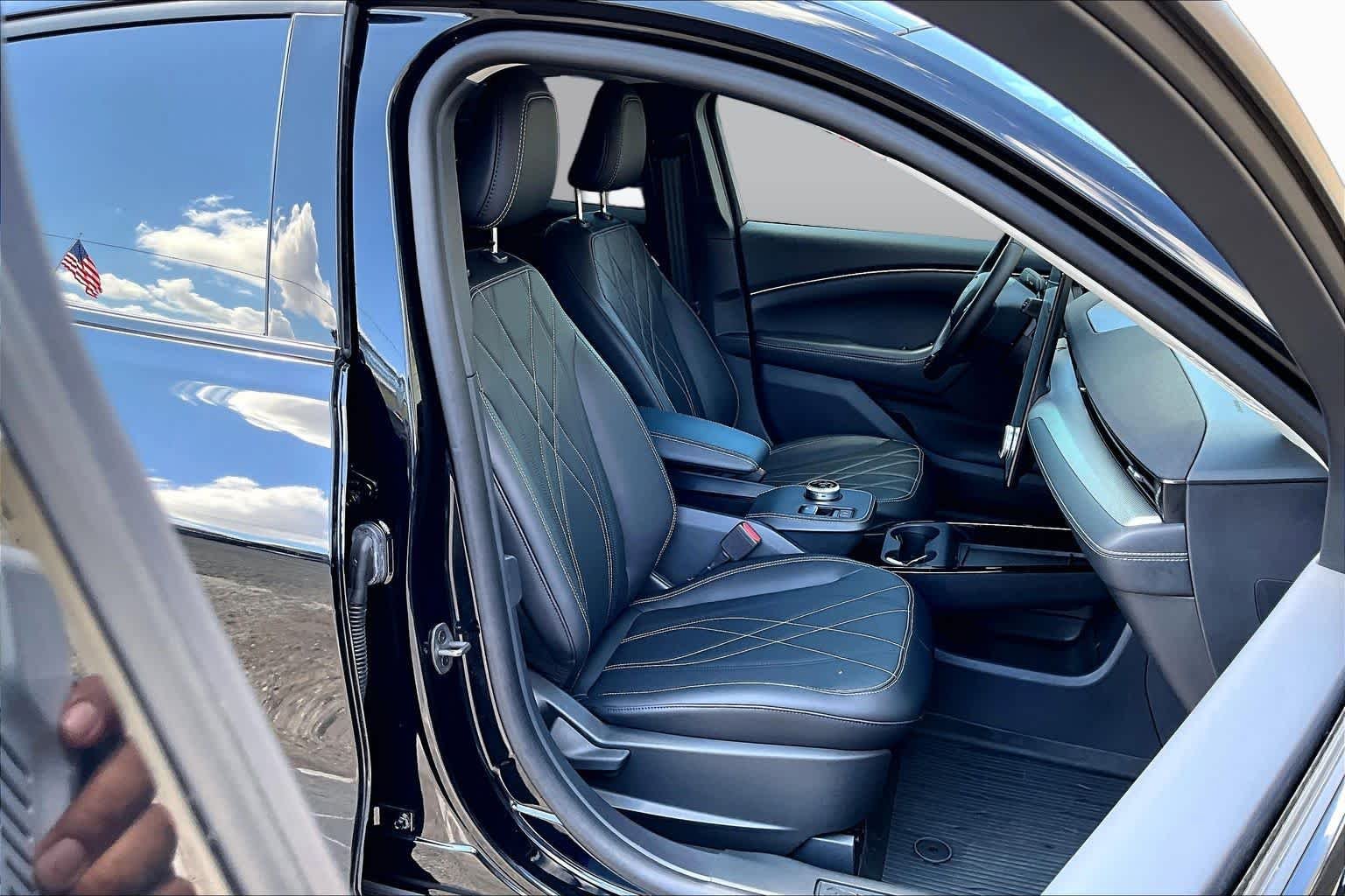 Pre-Owned 2023 Ford Mustang Mach-E Select