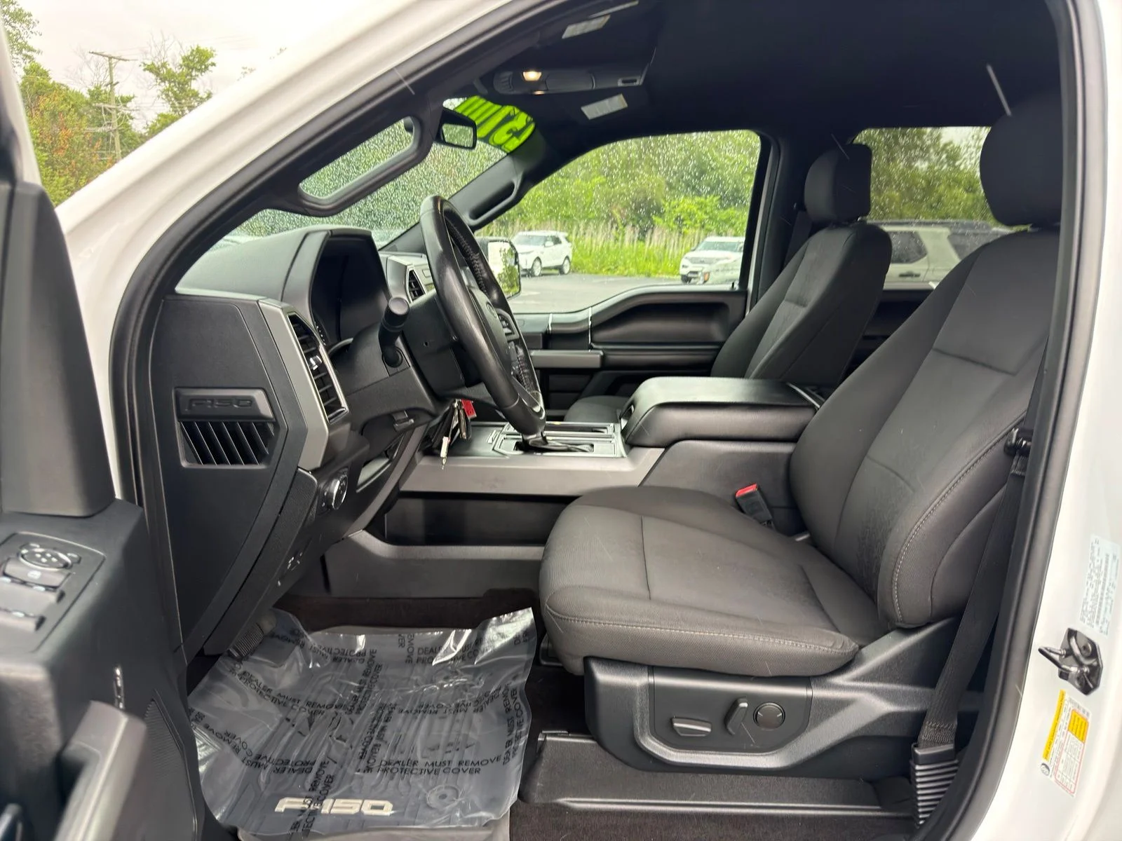 Used 2020 White Ford XLT image 12