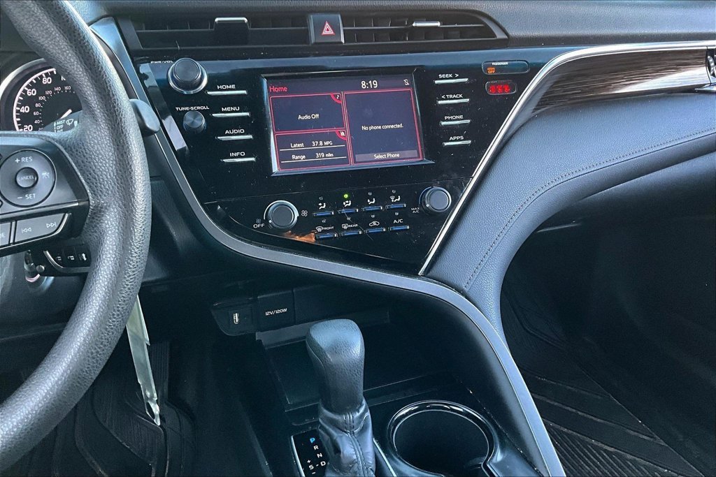 Used 2018 Blue Toyota LE image 9