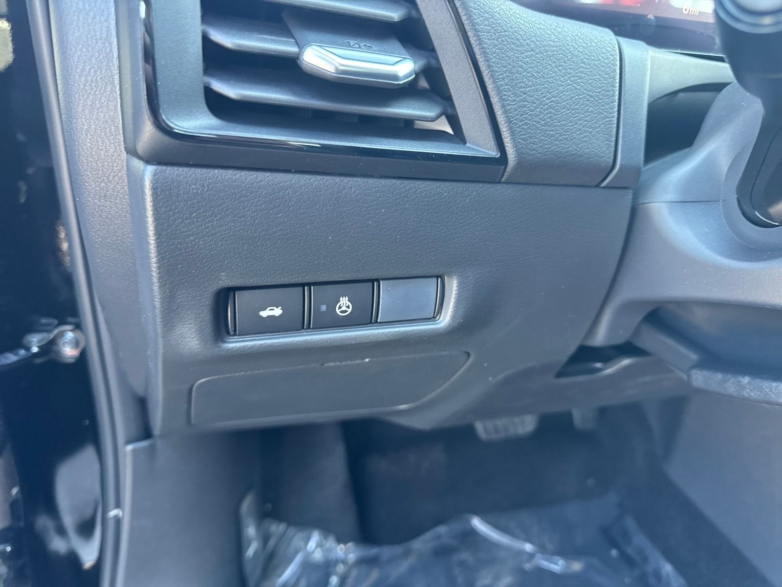 New 2026 Nissan Sentra SV 4D Sedan