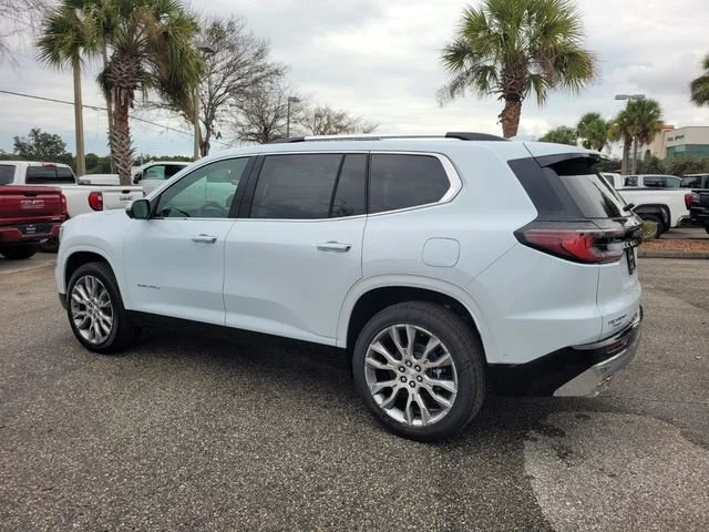 2026 GMC Acadia Denali - Photo 11