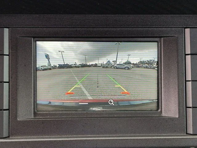 Used 2015 Ruby Red Metallic Tinted Clearcoat Ford V6 image 19