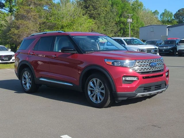 Used 2023 Red Ford Limited image 15