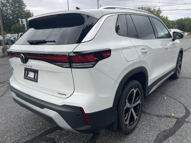 New 2026 Pure White Volkswagen 2.0T SE image 3