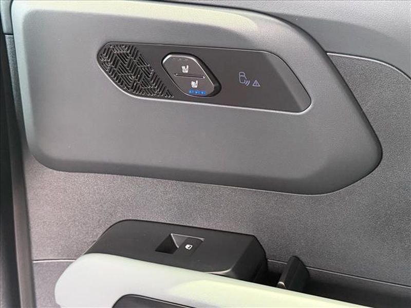 New 2027 Ebony Black Kia X-Line SX-Prestige image 19