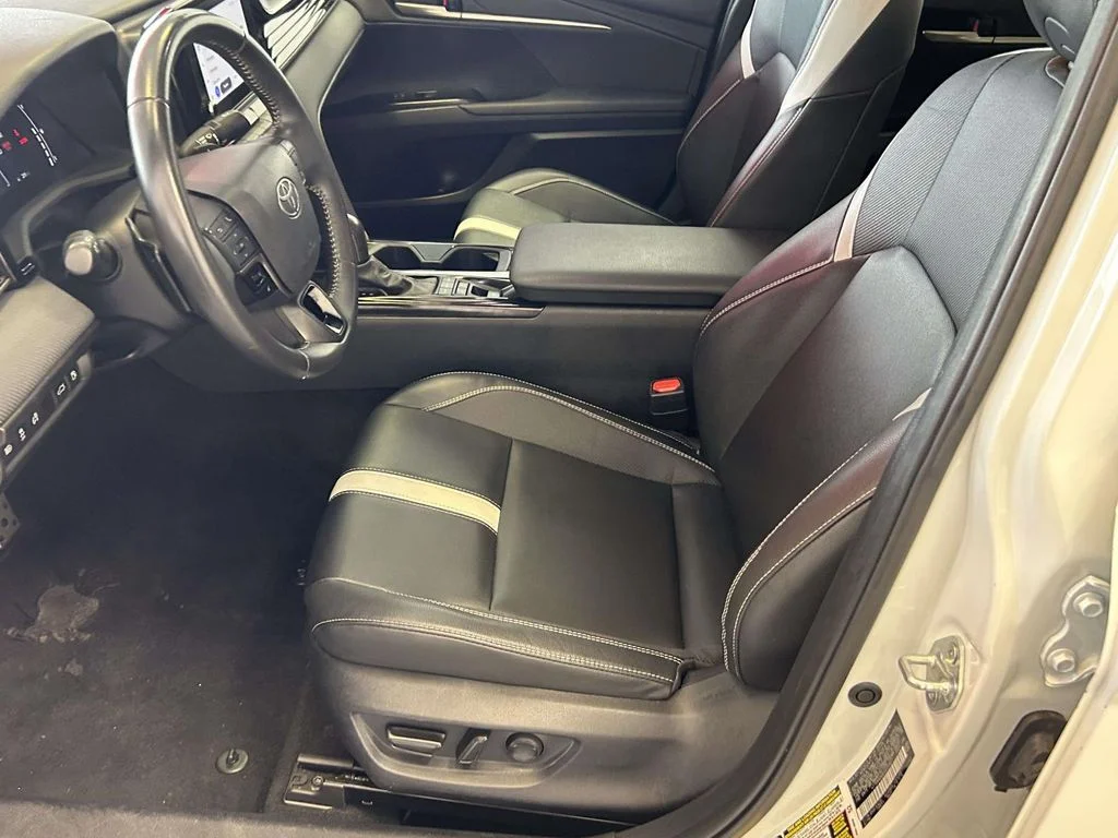 Certified Used 2025 White Toyota SE image 15