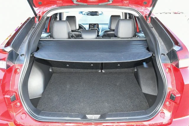 Used 2024 Black Mitsubishi SE image 21