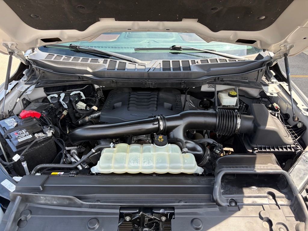 Used 2023 Black Ford Lariat image 31