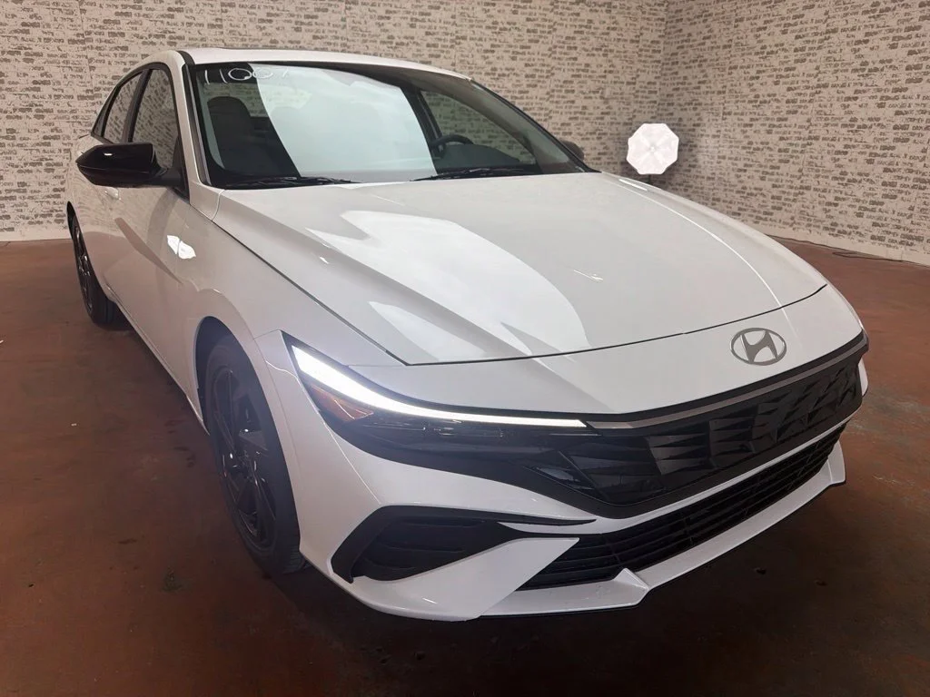 New 2026 Serenity White Hyundai SEL Sport Plus image 10