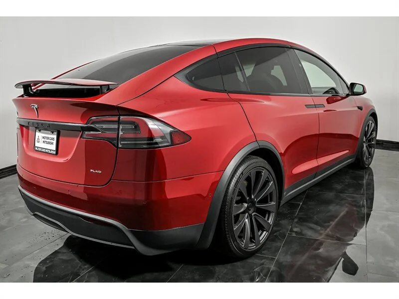 Used 2022 Red Multi-Coat Tesla Plaid image 9