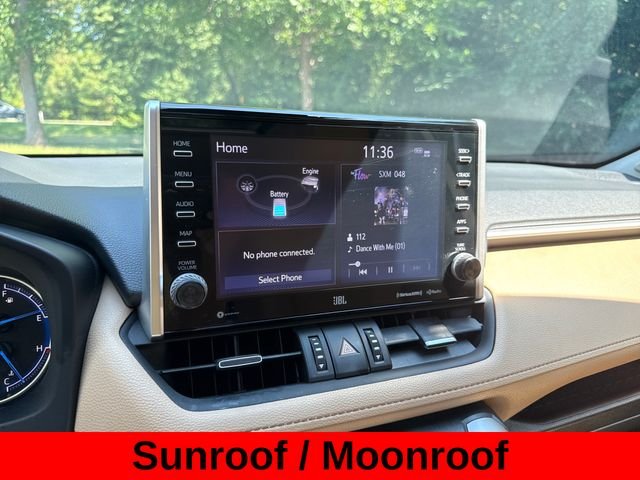 Used 2022 White Toyota Limited image 17