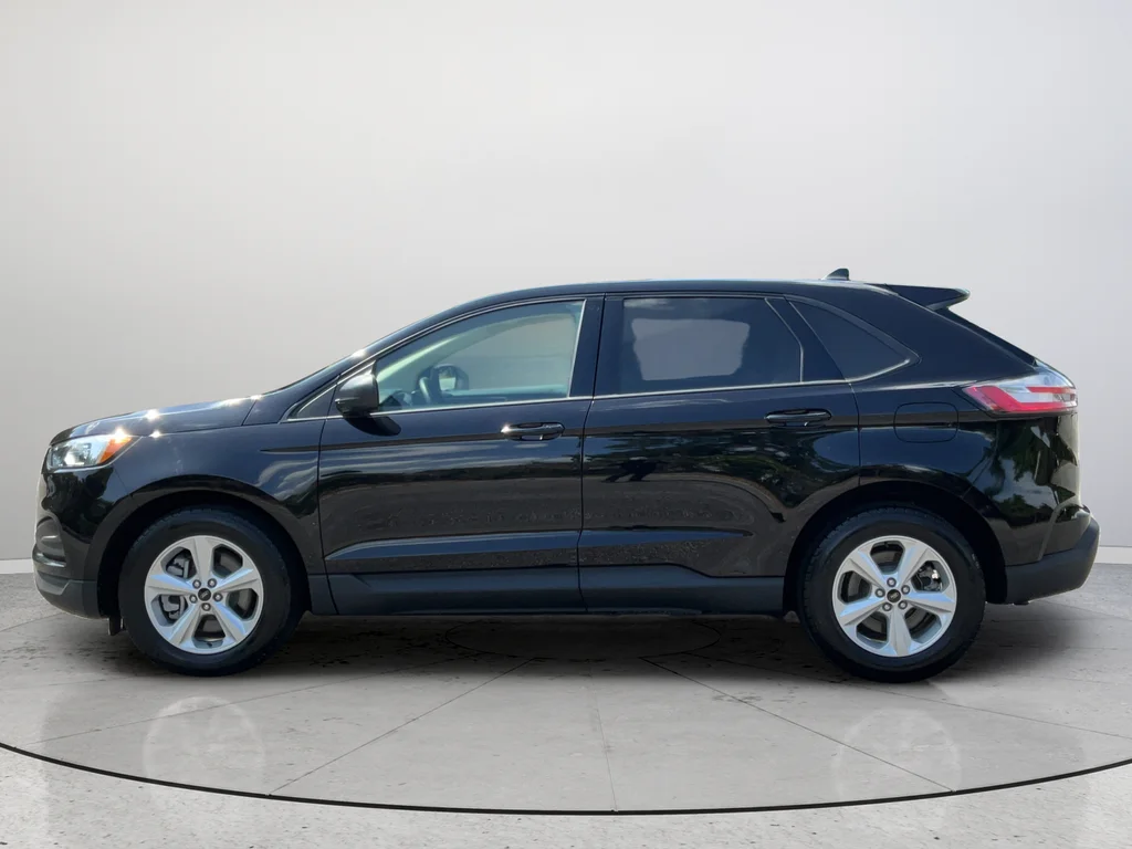 2024 Ford Edge SE - Photo 10