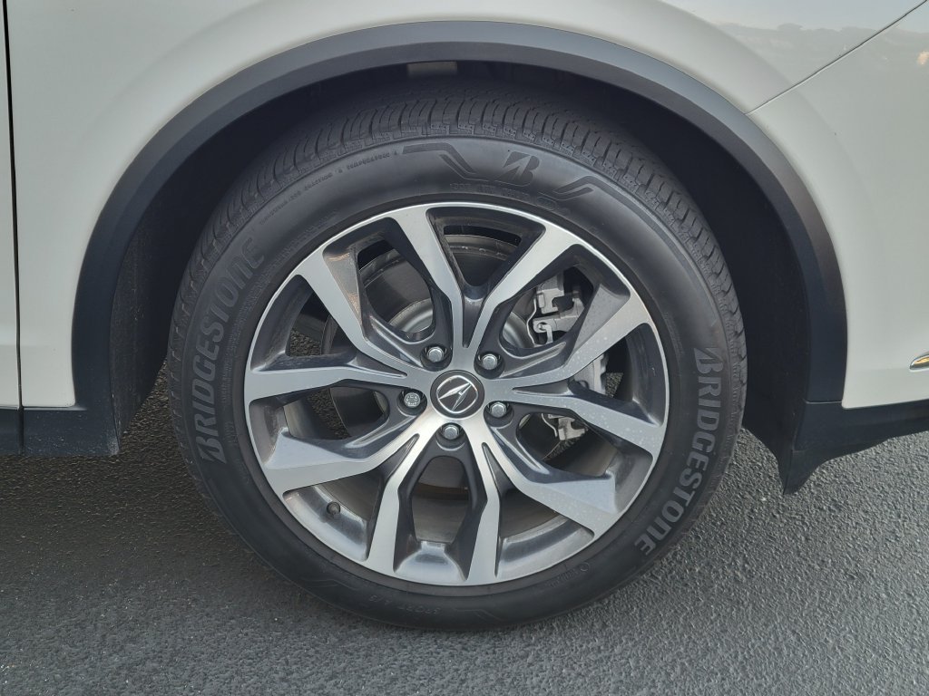Certified Used 2024 White Acura Technology image 5