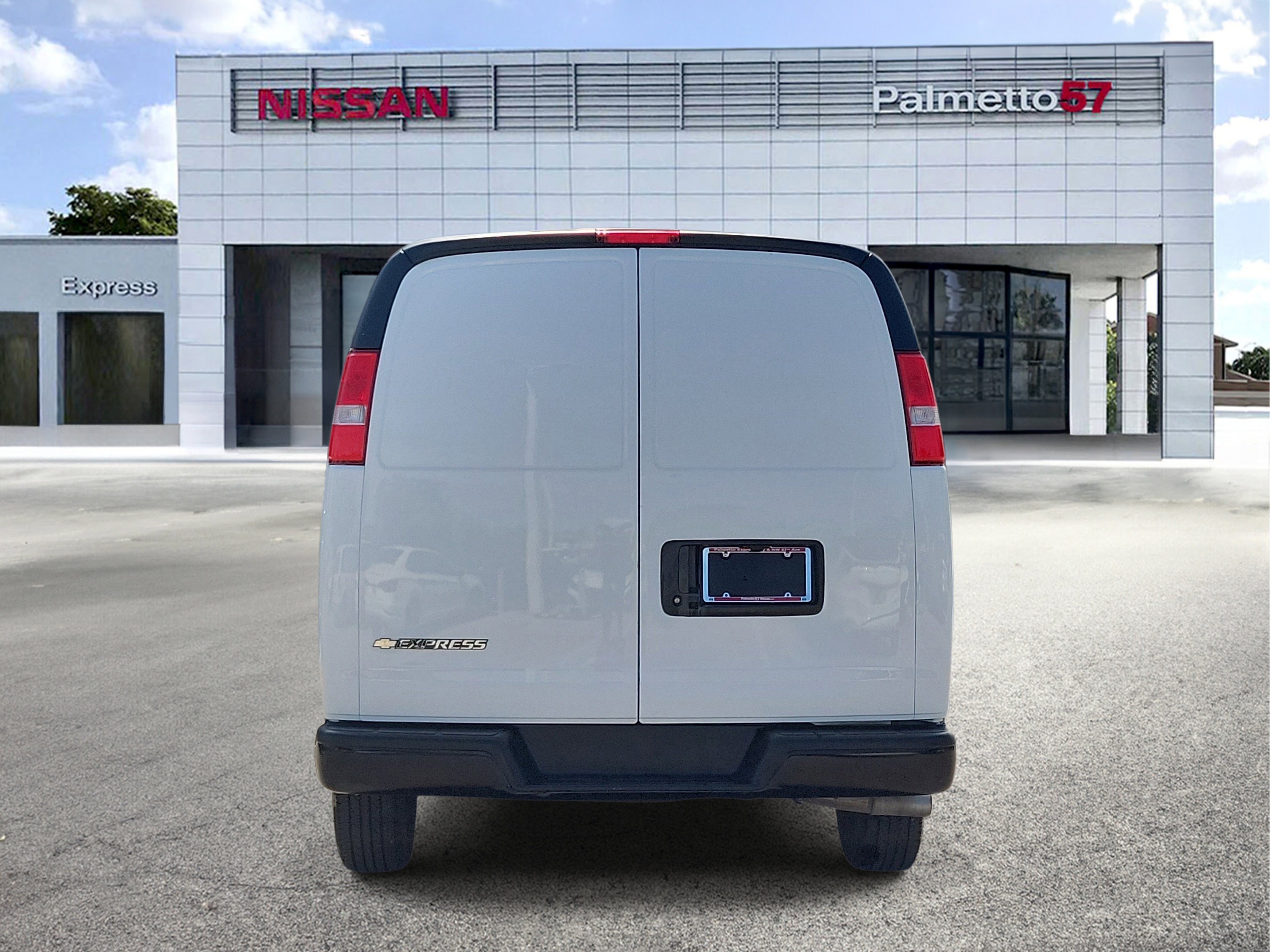 Used 2025 White Chevrolet Work Van image 5