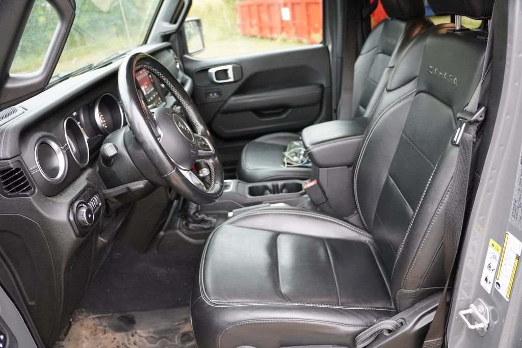 Certified Used 2020 Gray Jeep Unlimited Sahara image 4