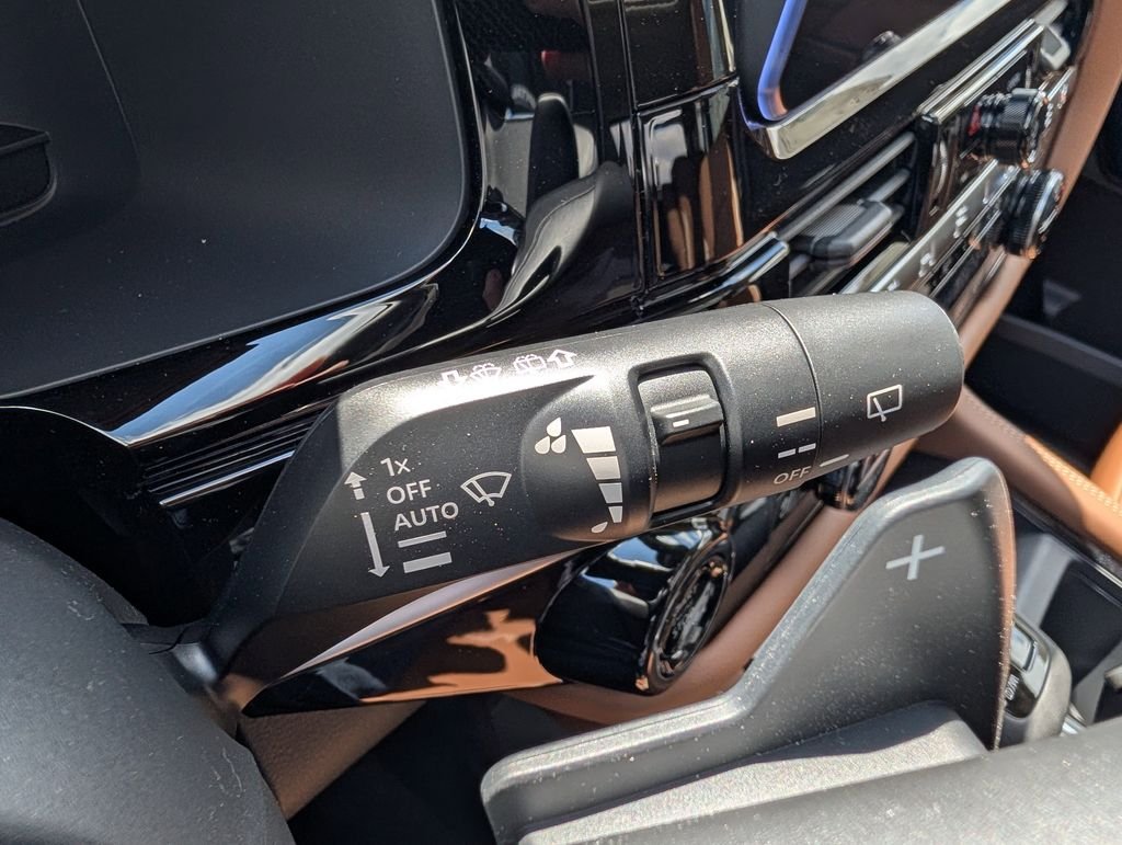 New 2026 Scarlet Ember Tintcoat Nissan Platinum image 18