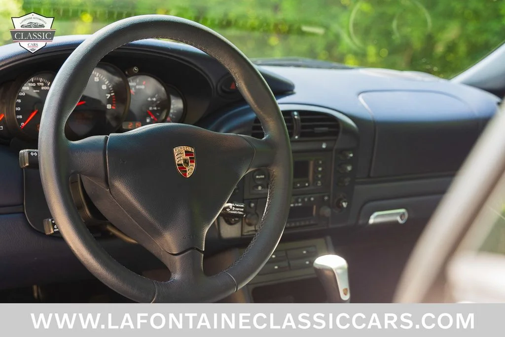 Used 2002 Silver Porsche Carrera image 101