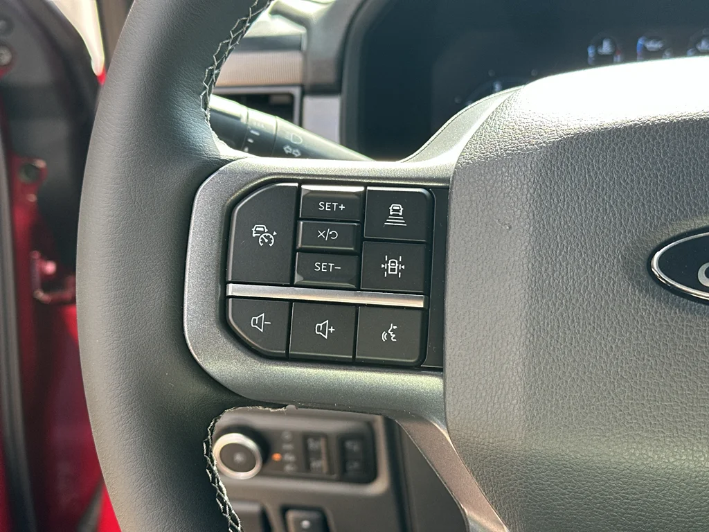 New 2025 Rapid Red Metallic Tinted Clearcoat Ford Lariat® image 16