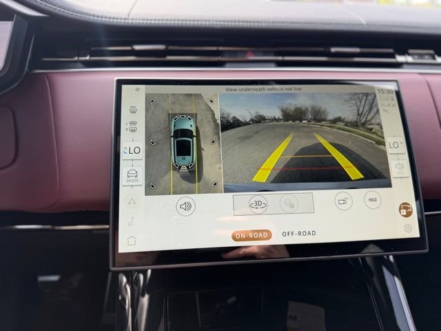Used 2025 Gray Land Rover Dynamic SE image 18