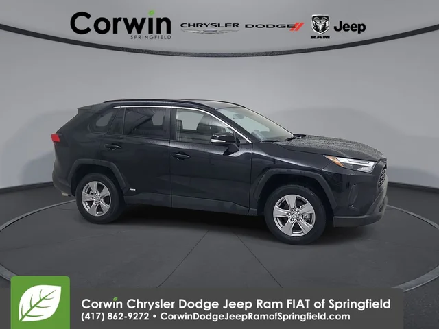 2025 Toyota RAV4 Hybrid XLE