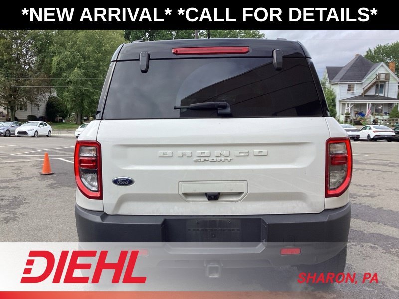 Used 2024 White Ford Badlands image 6