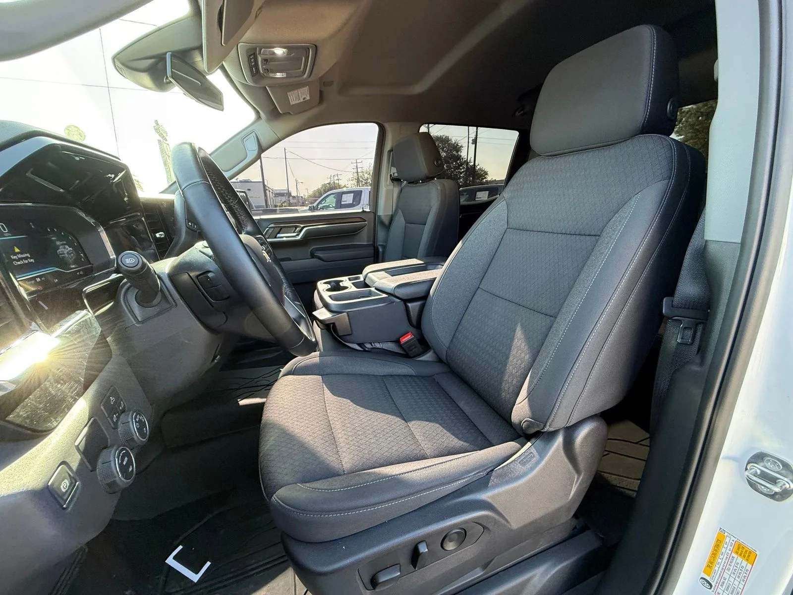 Used 2024 White Chevrolet LT image 15