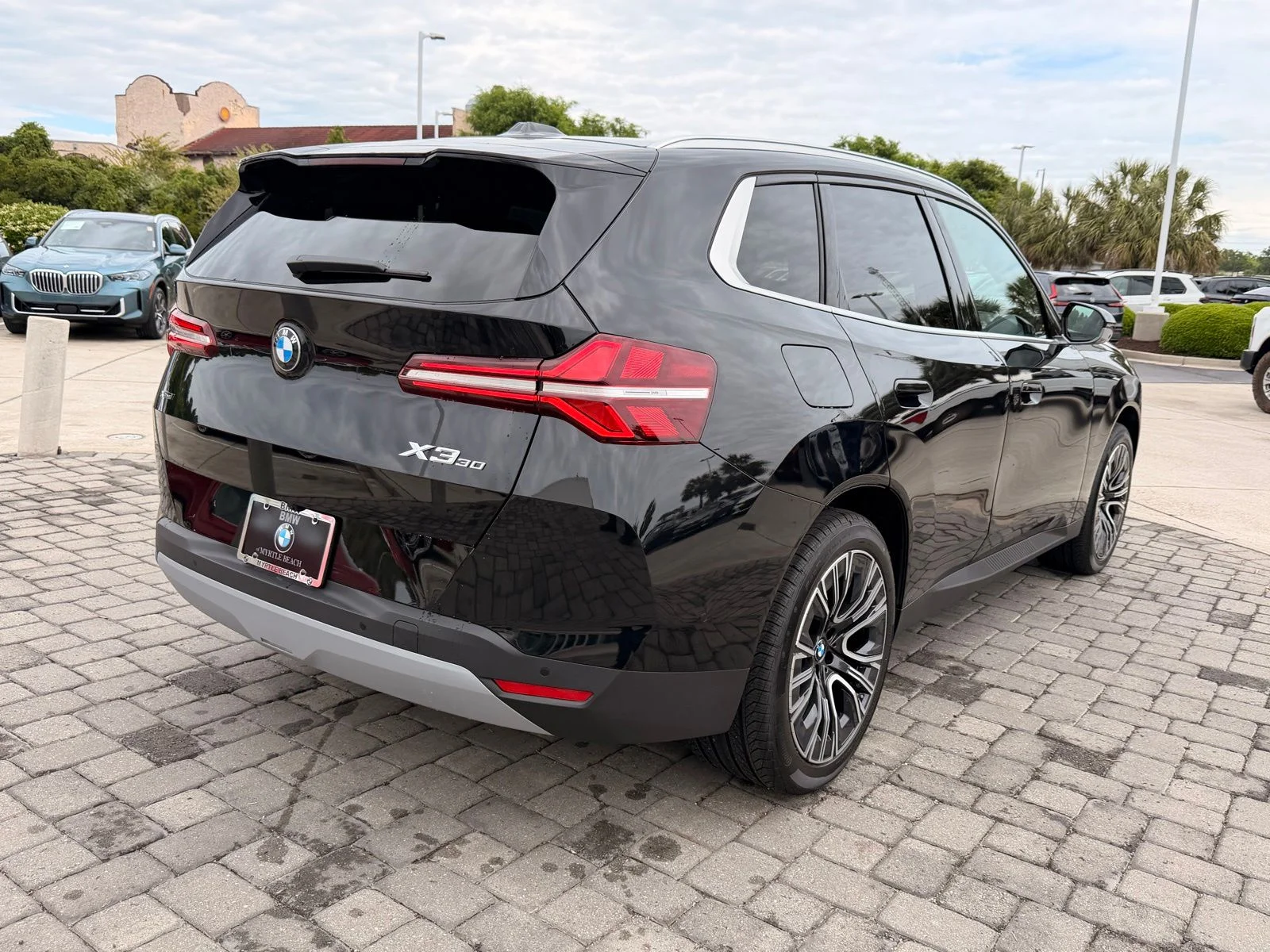 2026 BMW X3 30 - Photo 9
