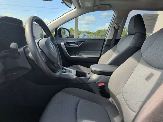 Certified Used 2025 Silver Toyota XLE image 16
