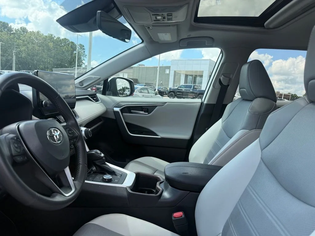 Used 2023 Beige Toyota Limited image 4