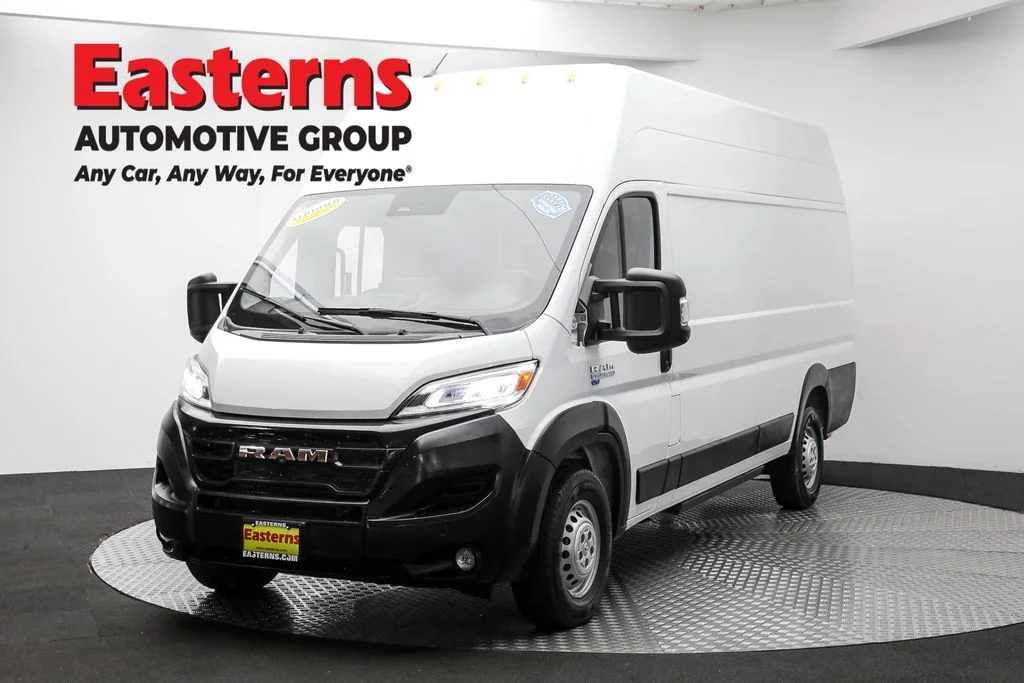 Used 2024 White Ram Super High Roof image 1