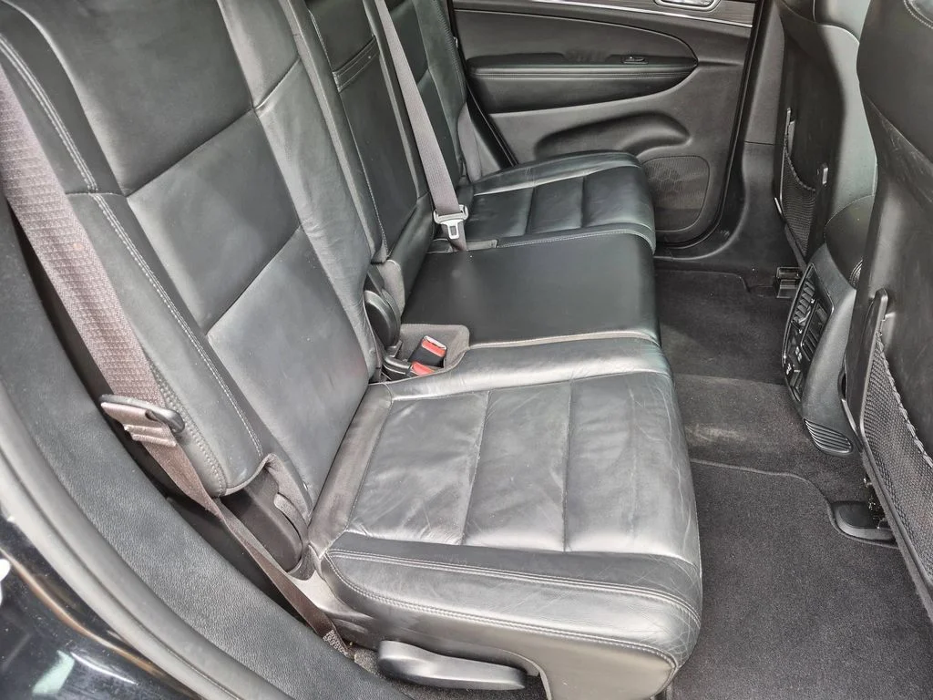 Used 2019 Black Jeep Limited image 27