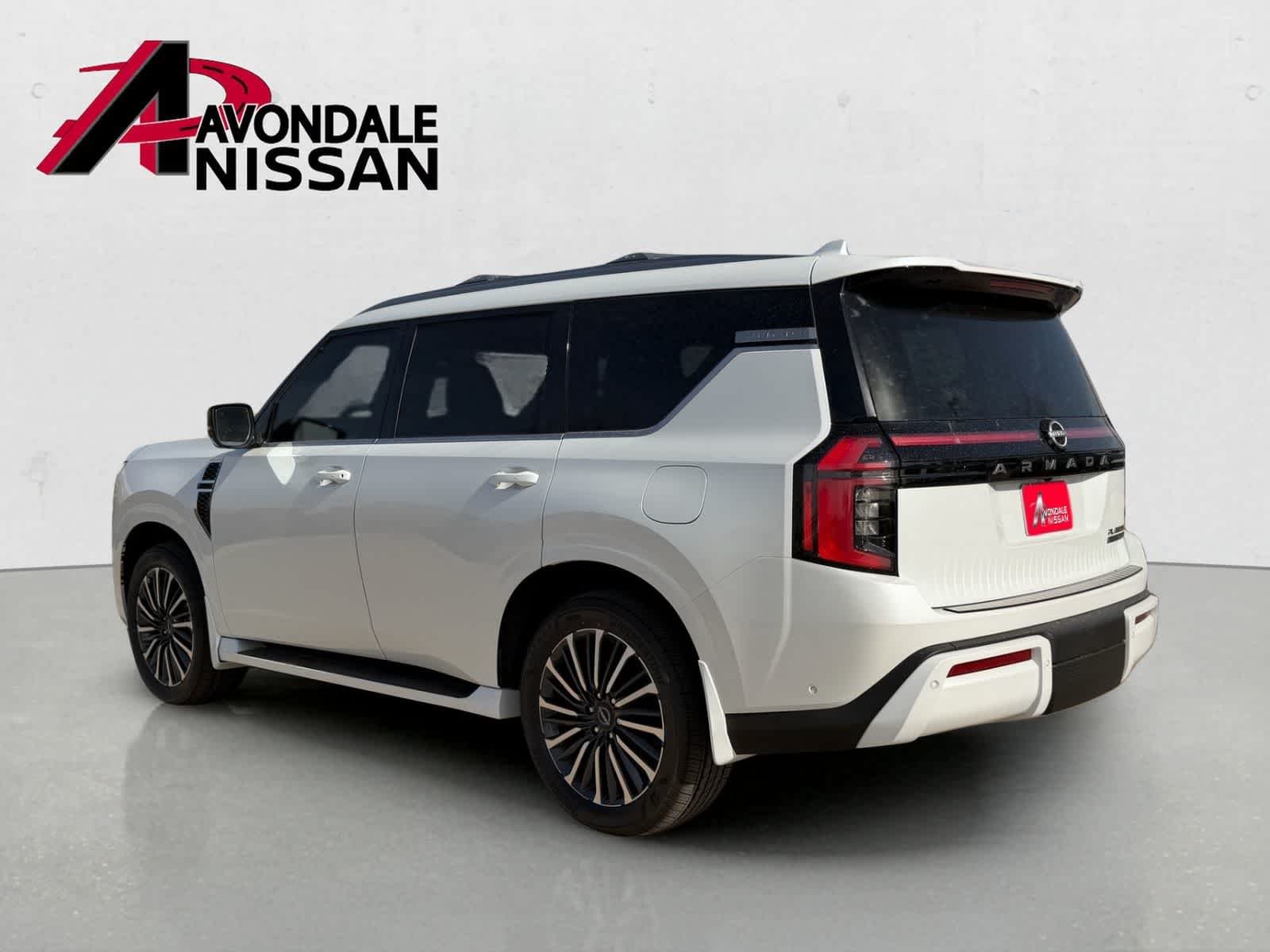New 2026 Everest White TriCoat Nissan Platinum Reserve image 4