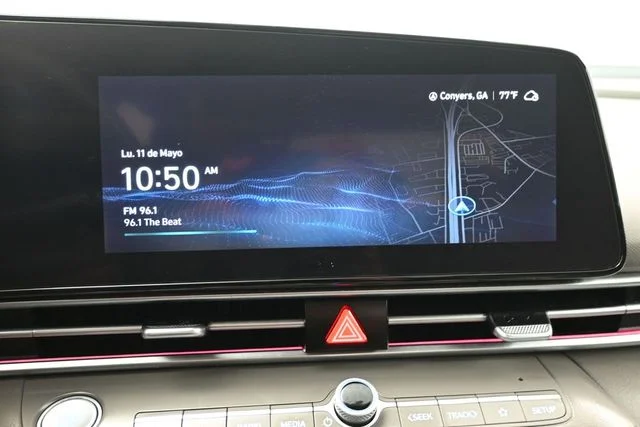 Used 2024 Blue Hyundai SEL image 15