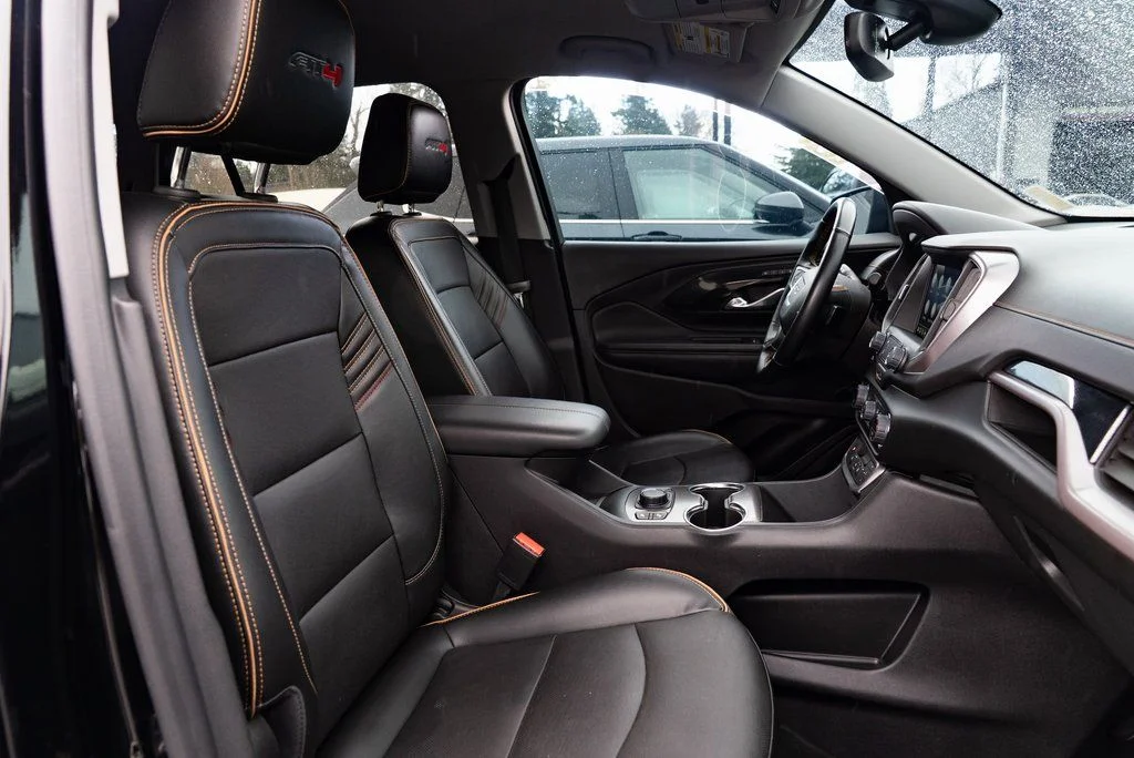 Used 2023 Black GMC AT4 image 23