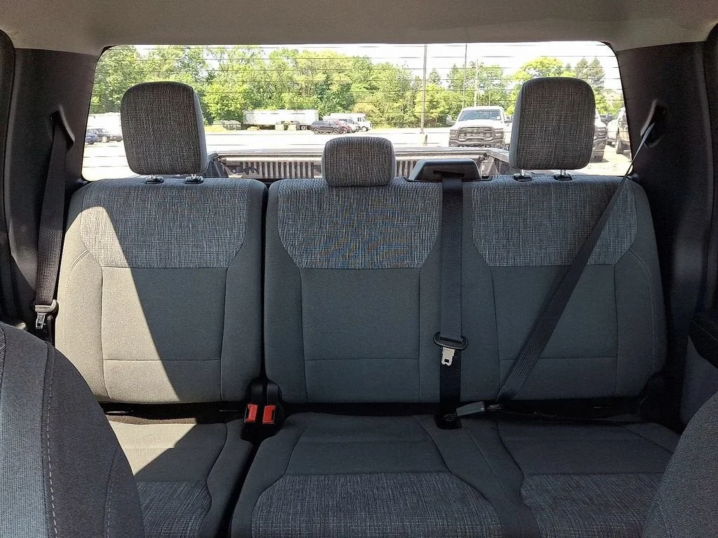 Used 2023 Silver Ford XLT image 53