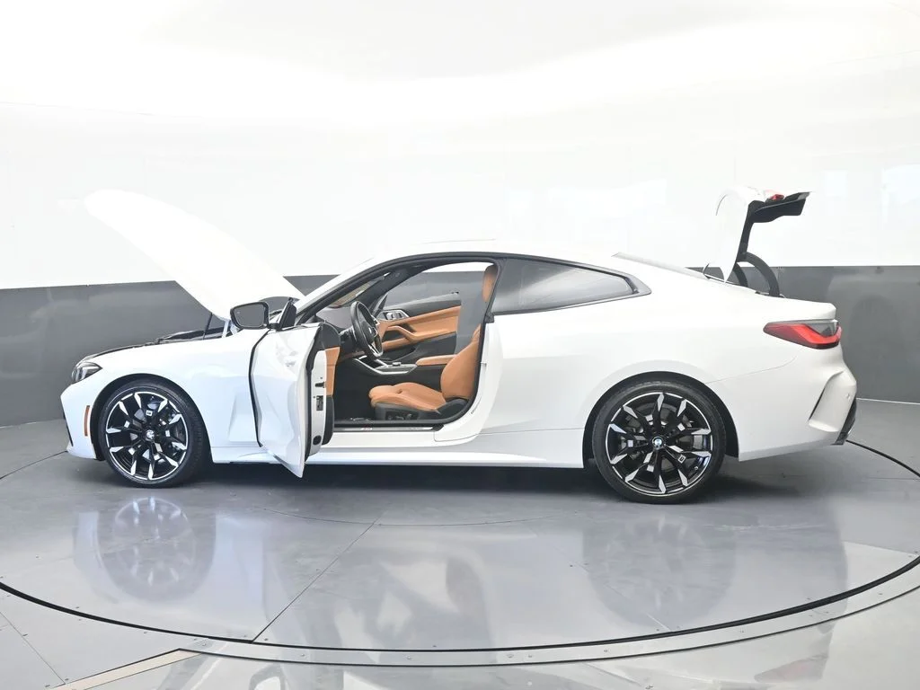 Used 2025 White Metallic BMW 430i xDrive image 67