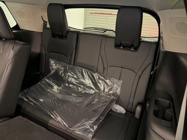 New 2026 MINERAL BLACK INFINITI Luxe FWD image 21