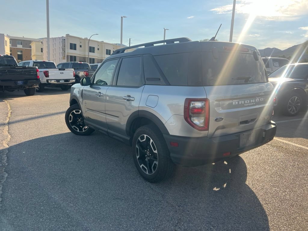 Used 2022 Silver Metallic Ford Outer Banks image 10