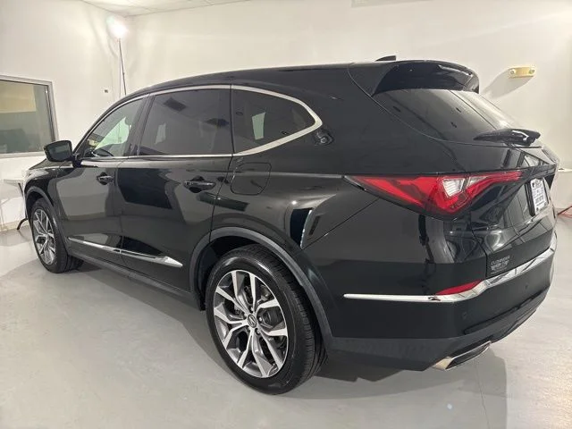 Used 2022 Black Acura Technology image 6