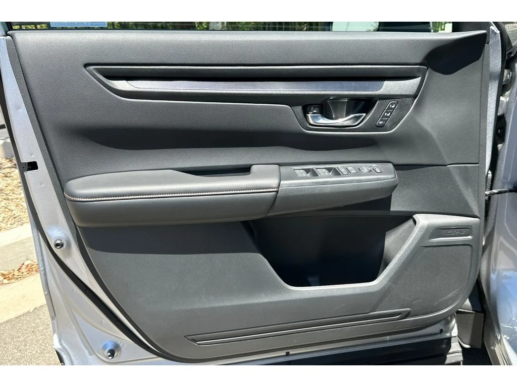 Used 2026 Solar Silver Metallic Honda Sport-L image 11