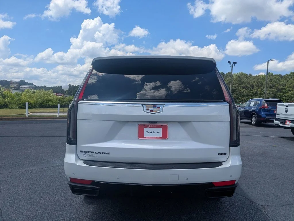 Used 2021 Crystal White Tricoat Cadillac Premium Luxury image 6