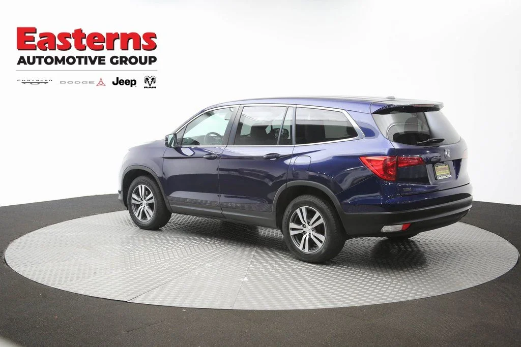 Used 2017 Blue Honda EX-L image 63