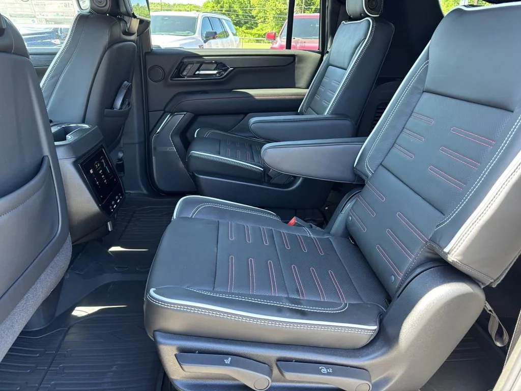 New 2026 Titanium Rush Metallic GMC AT4 Ultimate image 12