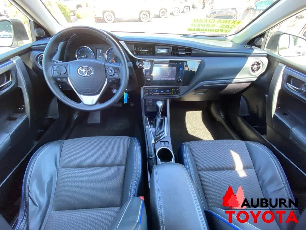 Used 2017 Ice Cap Toyota SE image 21