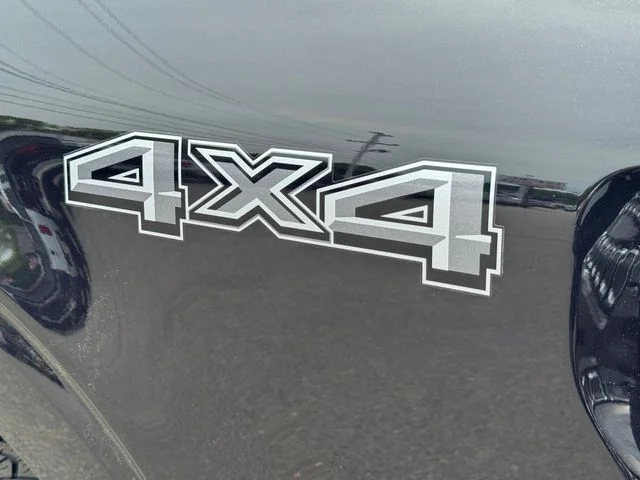 Used 2025 Black Ford XLT image 11